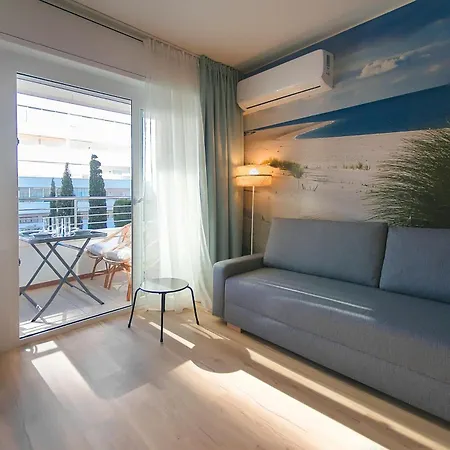 Welcs 224 Emp Con Terraza Apartamento